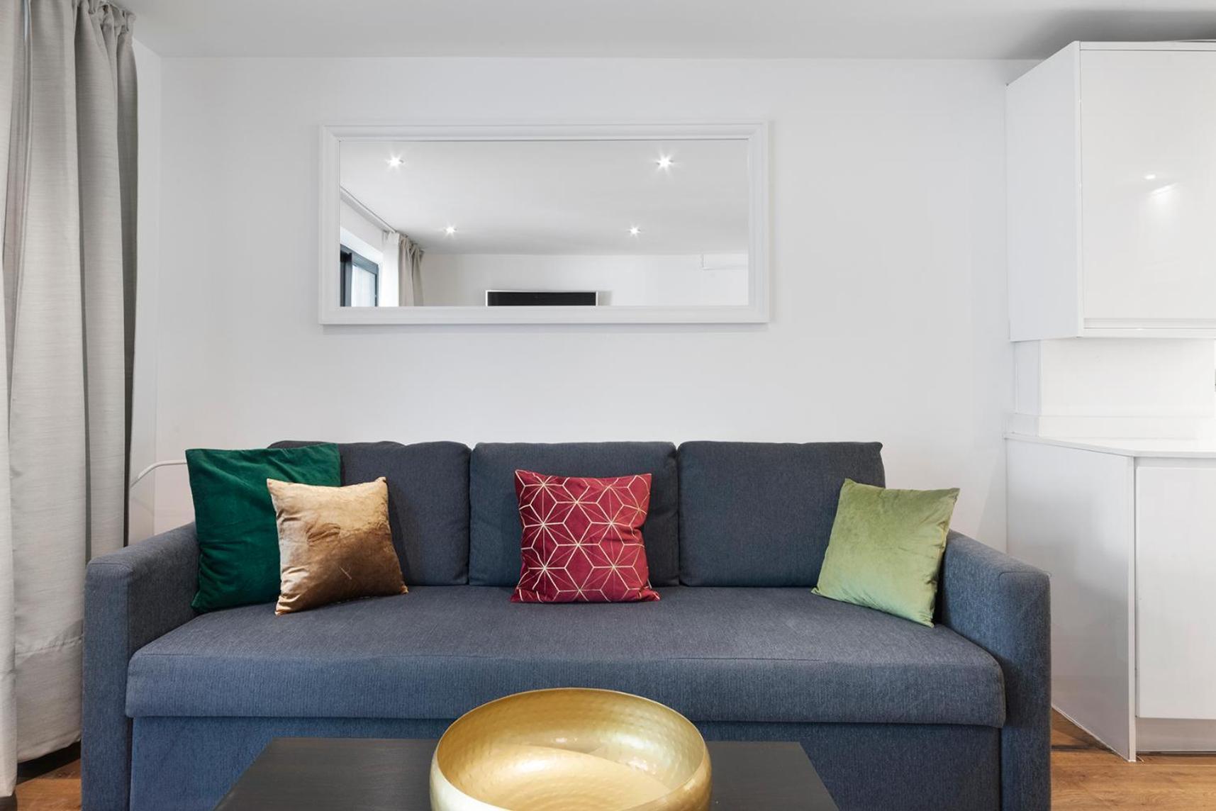 Hermitage Road Apartment By Morethanstays London Bagian luar foto